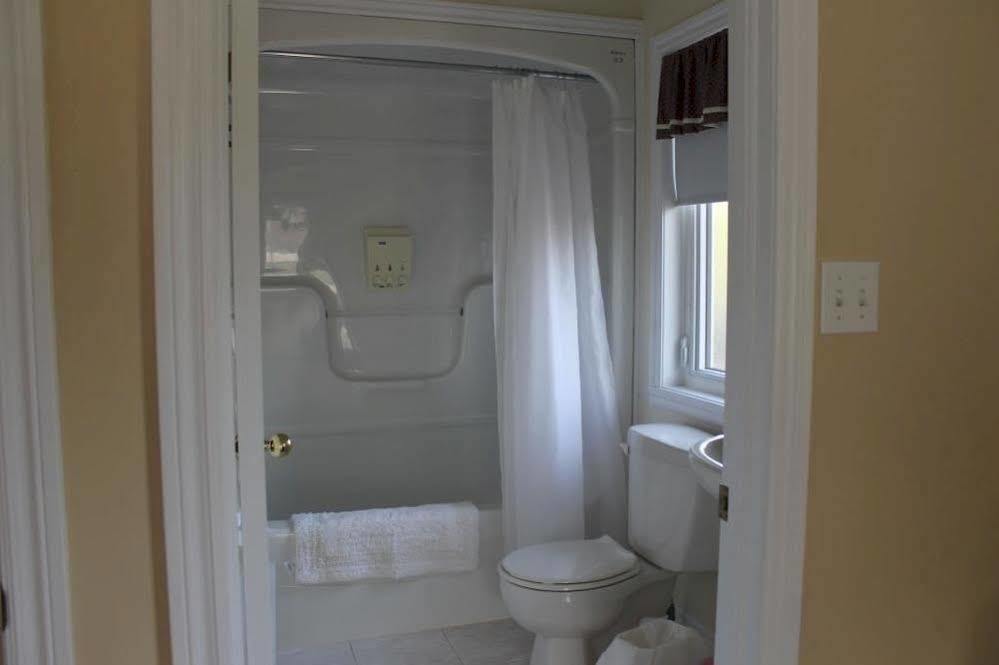Mackenzie House B&B By Elevate Rooms พอร์ตฮอกส์เบอรี ภายนอก รูปภาพ
